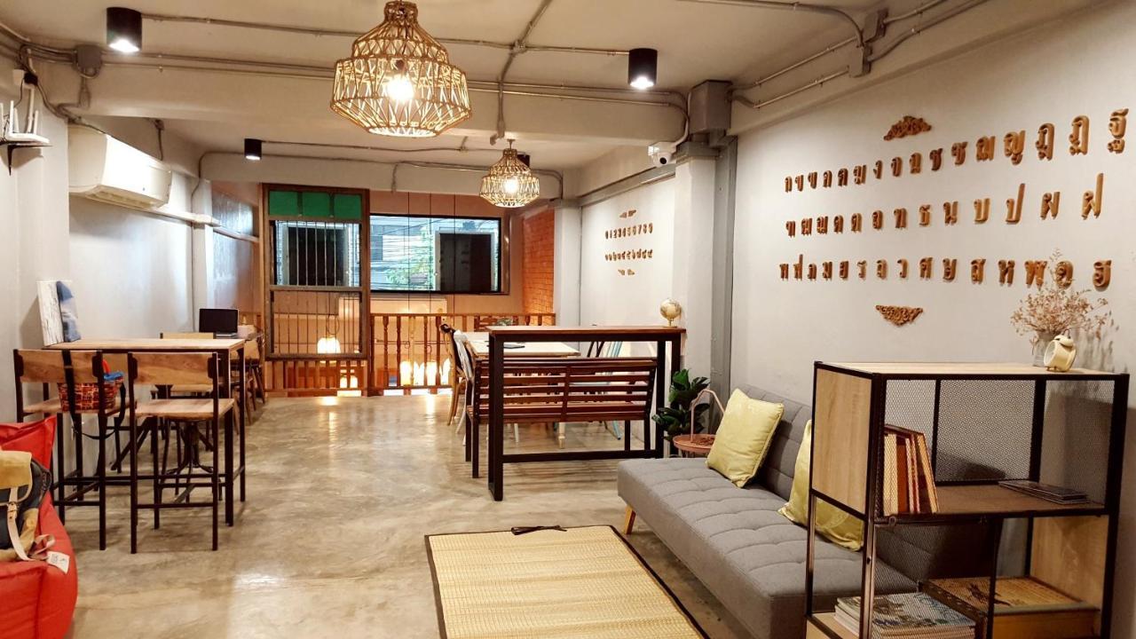 Bangpho Story Hostel Bangkok Exterior photo